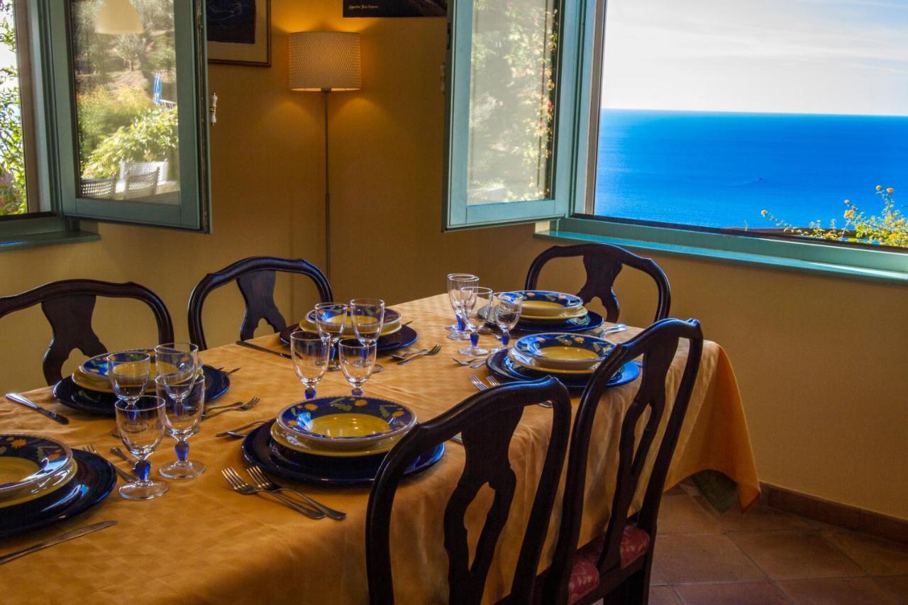 Villa Laura Capo dʼOrlando Εξωτερικό φωτογραφία
