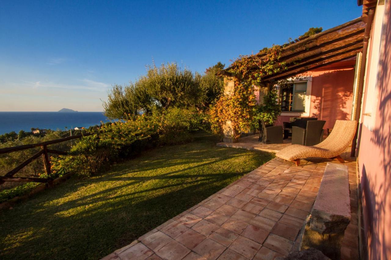 Villa Laura Capo dʼOrlando Εξωτερικό φωτογραφία